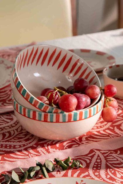 Hand Painted Ceramics for Dining, Serving & Baking Online – Freedom Tree