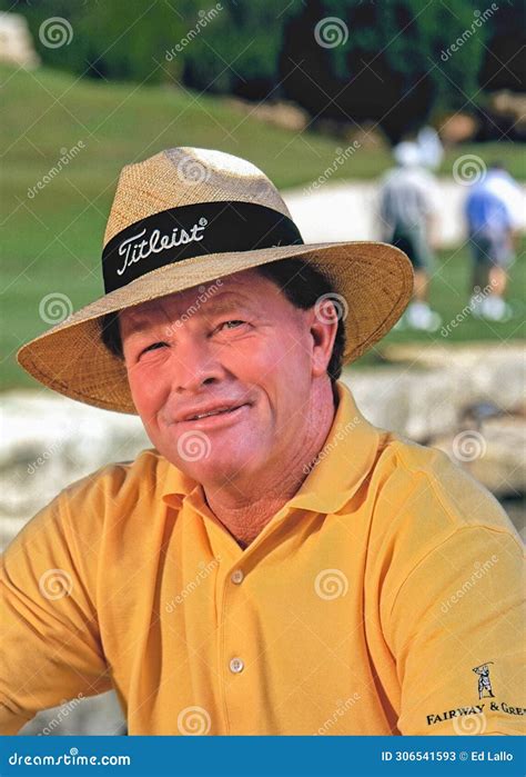 Pro Golfer Tom Kite editorial stock photo. Image of club - 306541593