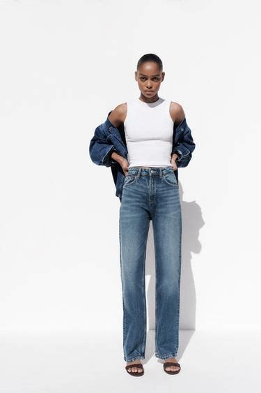 Women's High Waisted Jeans | ZARA India