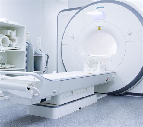 Magnetresonanztomographie (MRT) | Klinikum Forchheim