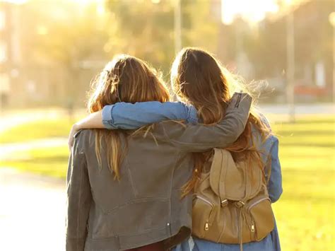 Listen, empathise & understand: Small ways to help your friend deal ...