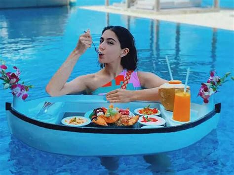 Sara Ali Khan Is A Sucker For Good Food And Her Insta Timeline Proves ...