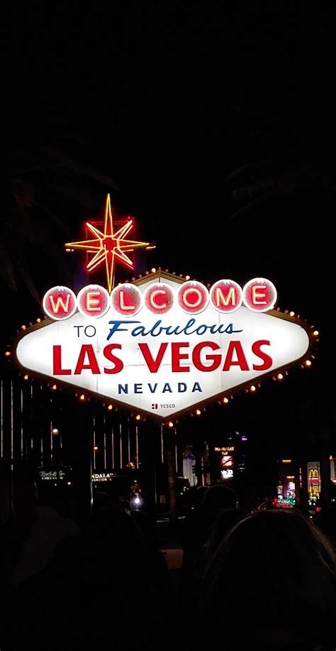 WELCOME TO FABULOUS LAS VEGAS SIGN - All You Need to Know BEFORE You Go ...