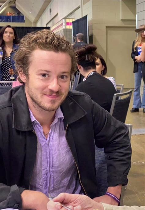 Pin by JJ on Joseph Quinn👑 ️ | Beautiful joe, Quinn, Beautiful boys