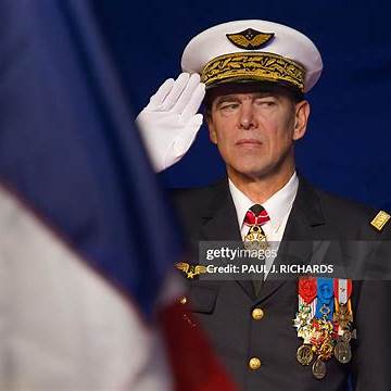 https://media.gettyimages.com/id/90502786/photo/french-general-stephane-abrial-of-the-f.jpg?c=0sRyOKmuQvNvErn855CrLuqHAJTq72oNdlbT-8QcXjY%3D&k=20&s=1024x1024&w=gi