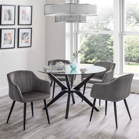 Round Glass Dining Table With 4 Chairs