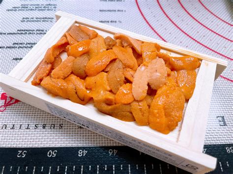 Fresh Japanese Hokkaido Uni (Sea Urchin) - 50g/Tr