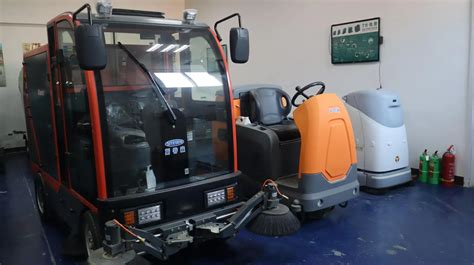 Intelligent Cleaning Robot 的图像结果