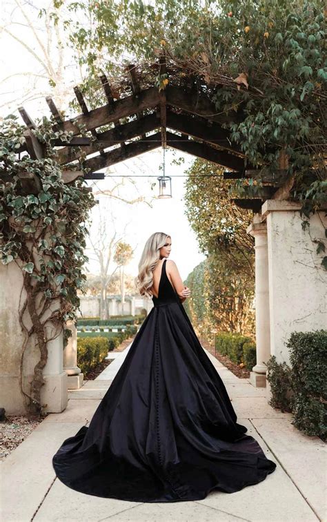 7755BLK | Stella York | Modern Luxe Black Ballgown Wedding Dress with Deep V-Neckline | Essense ...