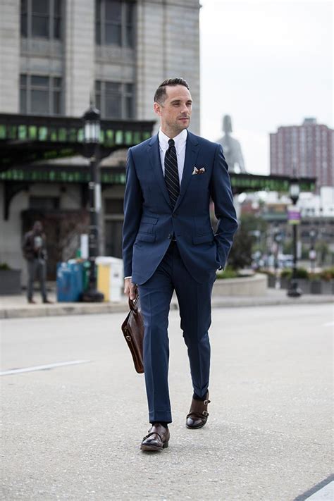 Blue Business Suit 的图像结果