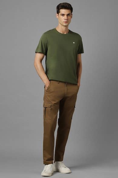 Buy Men Brown Contemporary Fit Solid Flat Front Casual Cargos Online ...