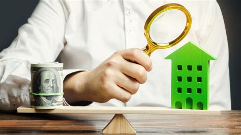 Auto Insurance Appraiser 的图像结果