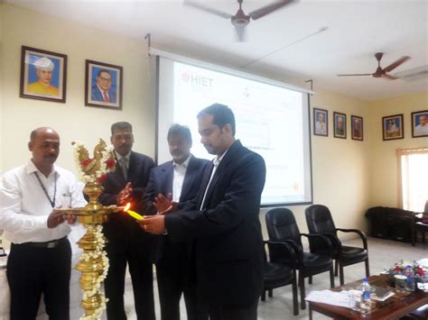 Robotic Training Tutorials 的图像结果