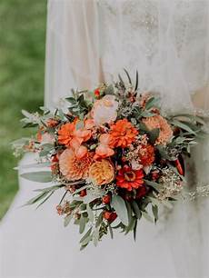 21 Essentials For A High Style Backyard Wedding by Photos From Bones Mina Starsiak S 21 Essentials For A High Style Backyard Wedding
