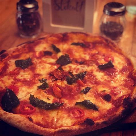 Celebrate National Pizza Day-10 Places To Find The Best Pizzas In ...