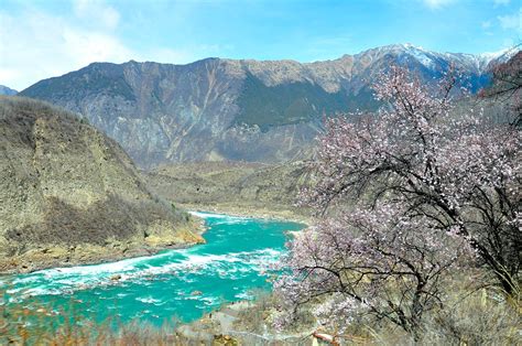 tibet-yarlung-tsangpo-canyon - Tibetan Journal