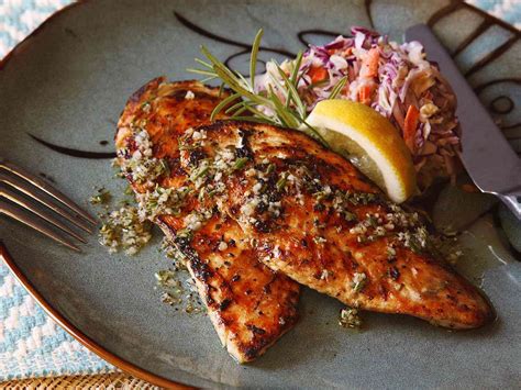 Five-Minute Grilled Chicken Cutlets With Rosemary, Garlic, and Lemon Recipe