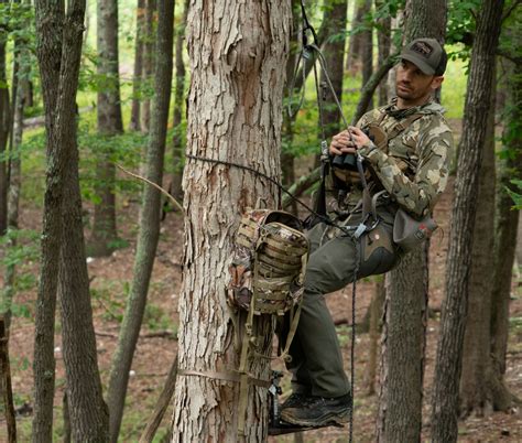 Latitude Outdoors The Method 3 Tree Saddle, Tested and Reviewed - Men's ...
