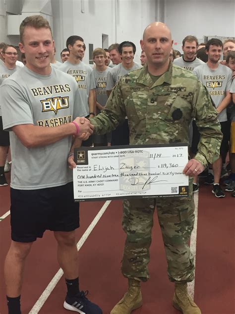 Two BVU Students Receive Army ROTC Scholarships