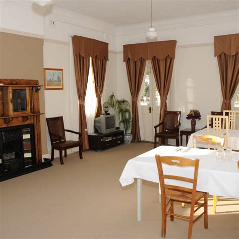 RAILWAY HOTEL KANDOS - Hotel Reviews, Photos, Rate Comparison - Tripadvisor