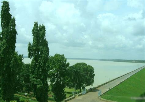 Gangrel Dam Chhattisgarh, Bardiha Lake View cottage in Gangrel