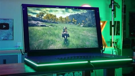 Biggest Laptop in the World 的图像结果