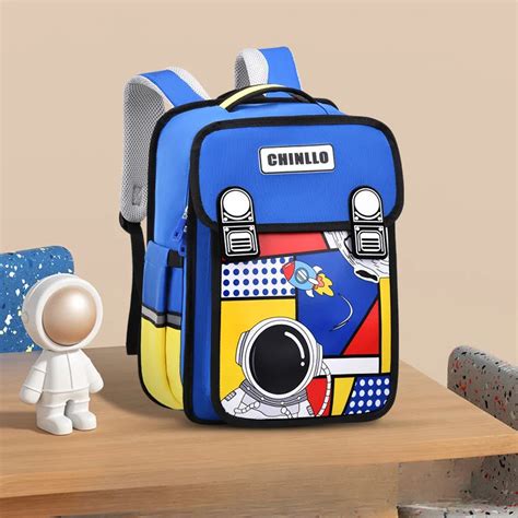 Buy CHINLLO 2D Elite Backpack at MyneeMoe Online in India