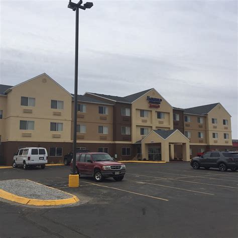 FAIRFIELD BY MARRIOTT INN & SUITES LINCOLN - Hotel Reviews, Photos ...