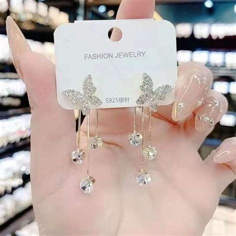 Earrings - Buy Trending Earrings for Womens & Girls Online | Shopsy