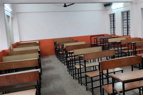 Shri Shivaji Maratha Society's Law College Pune Campus: Photos, Virtual ...