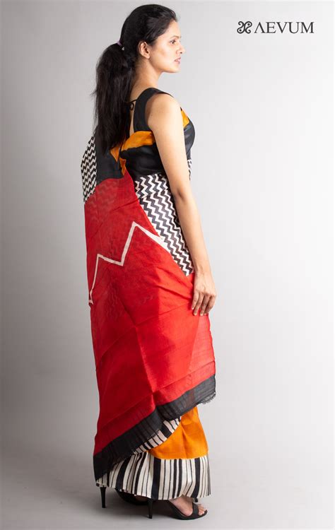 Bishnupur Hand Block Printed Pure Silk Saree with Silk Mark & Blouse P ...