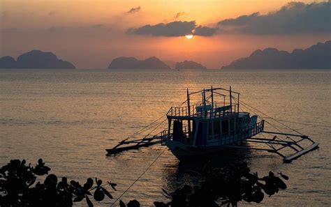 PLANKTON DIVERS - ZION'S WELCOME INN (Palawan Island, Asia) - Lodge ...