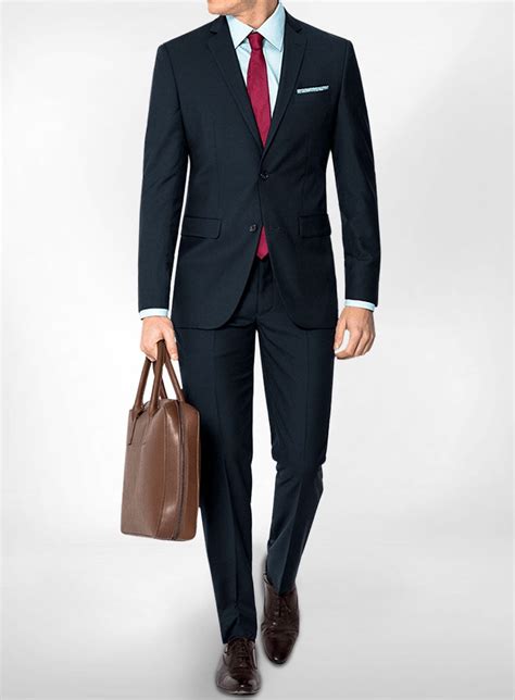 Custom Suits for Men 的图像结果
