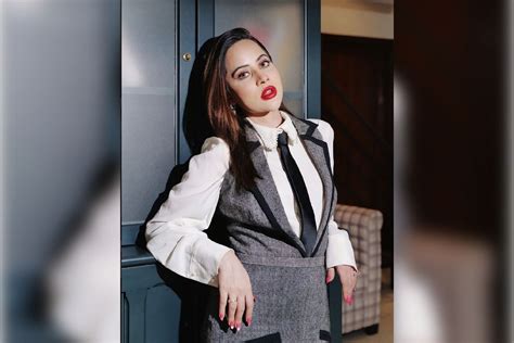 Uorfi Javed's Latest Fashion Catches Samantha Ruth Prabhu's Attention ...