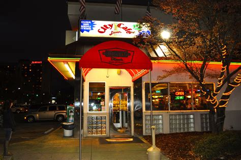 City Café Diner in Chattanooga delights customers with unexpected 24/7 ...