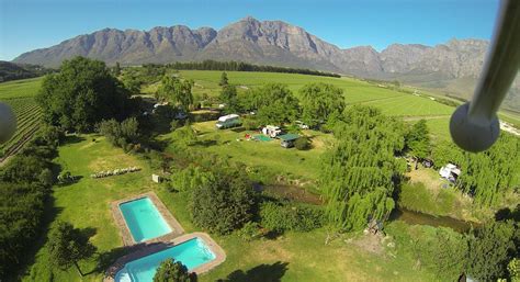 SLANGHOEK MOUNTAIN RESORT (Rawsonville) - Cottage Reviews & Photos ...
