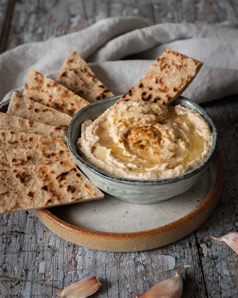White Bean Hummus (No Chickpeas!)