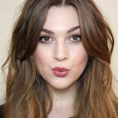 How To Style Middle Part Bangs With Hair by Middle Part Hairstyles With Bangs Search Hair How To Style Middle Part Bangs With Hair
