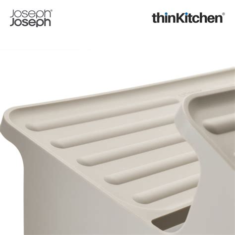 Joseph Joseph Shoe-In Large Space-saving Shoe Rack | thinKitchen