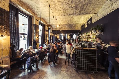Bar Cobra | Avantgarde Prague