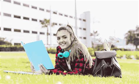 Education opportunities in Alberta for International Students