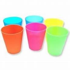 costo bicchieri di plastica stoviglie di plastica dura monouso e riutilizzabile costo bicchieri di plastica stoviglie di plastica dura monouso e riutilizzabile