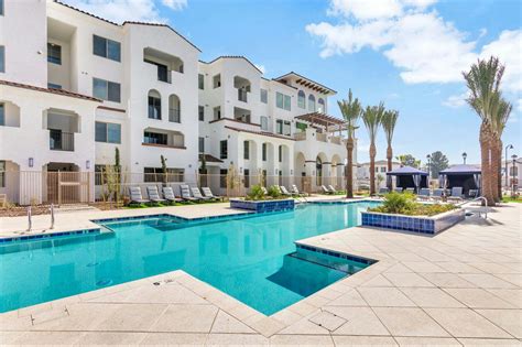 Luxury Apartments in Chandler, AZ | Arista at Ocotillo