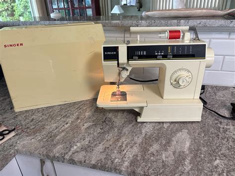 Singer Model 6212C Sewing Machine 的图像结果