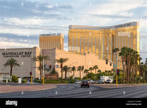 Mandalay Bay Resort and Casino | Beach Hotel on the Las Vegas Strip
