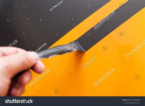 Sticker Removal Tips 的图像结果