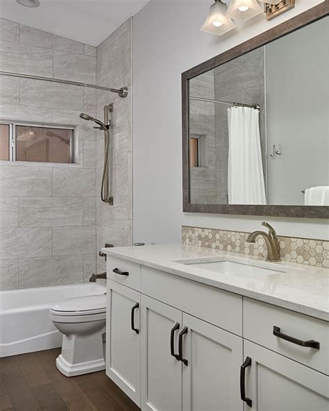 Guest Bathroom Ideas : 22+ Best Guest Bathroom Ideas & Designs For 2020 ...