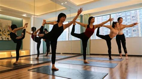 练瑜伽，为什么要选择专业瑜伽馆，而非健身房？
