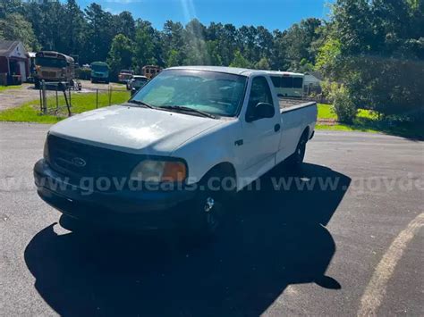 2004 Ford F150 Heritage | GovDeals