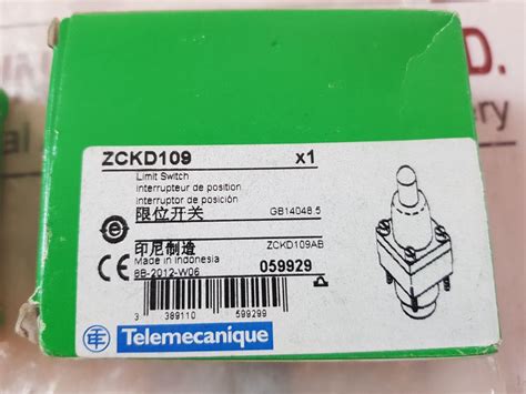 Schneider Electric Zck-d109 Limit Switch Head – Aeliya Marine Tech